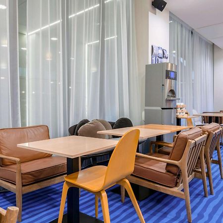 Ibis Styles La Rochelle Centre Hotel Bagian luar foto