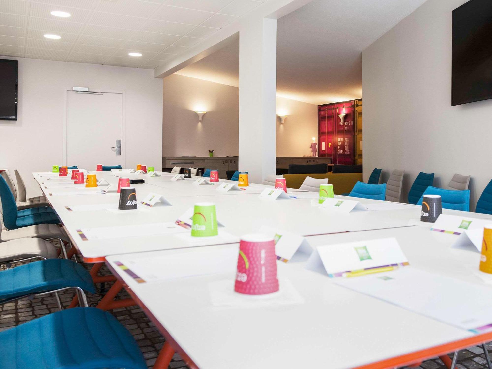 Ibis Styles La Rochelle Centre Hotel Bagian luar foto