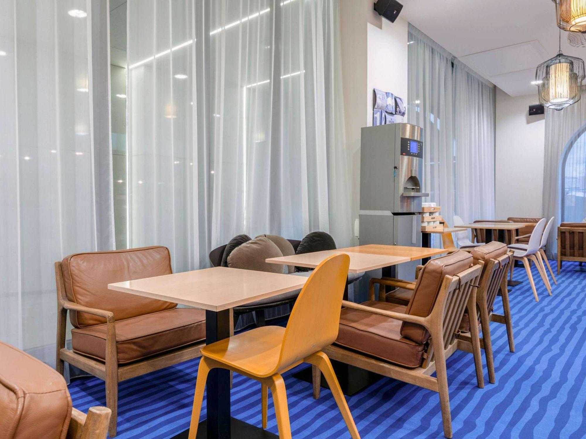 Ibis Styles La Rochelle Centre Hotel Bagian luar foto
