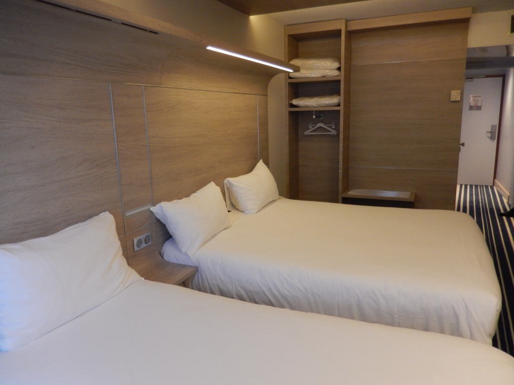 Ibis Styles La Rochelle Centre Hotel Bagian luar foto